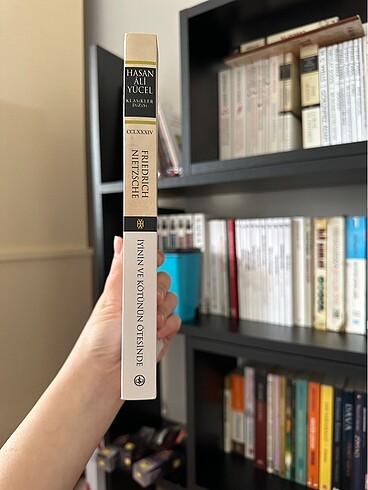  Beden Renk İyinin ve kötünün ötesinde nietzsche
