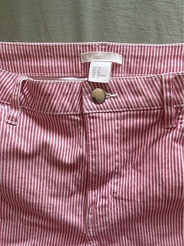 H&M Şorttt