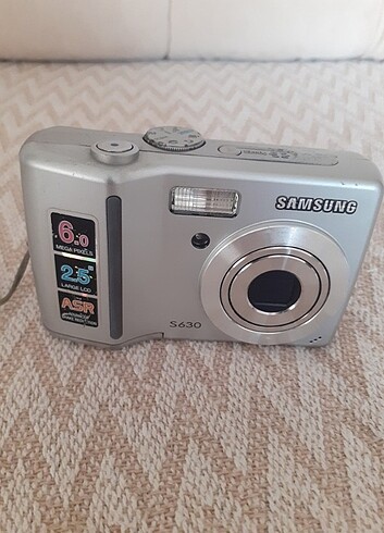 SAMSUNG S 630 Digital Fotoğraf Makinesi