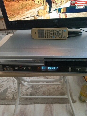 LG VHS VİDEO VE DVD KOMBO