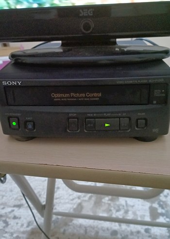 Sony VHS video slvP12EE