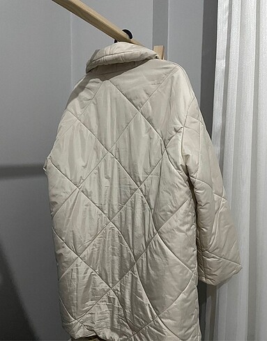 Trendyol & Milla Oversize kapitone mont