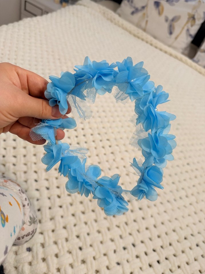 Mavi Fırfırlı lohusa taç - Görsel 3