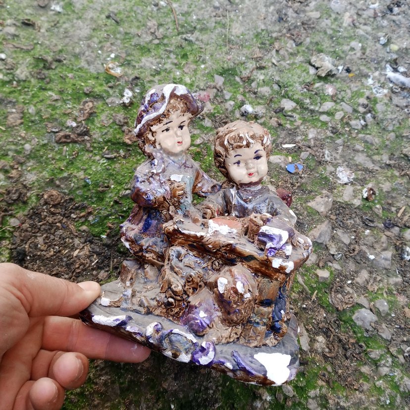 Kahverengi Çocuk Figürlü Dekoratif Biblo - Görsel 2