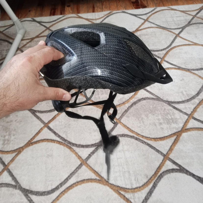 Yılan Desenli Siyah Motosiklet Kaskı - Görsel 2