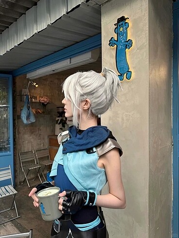 Mango Jett Cosplay