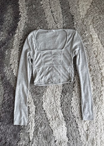 Uzun Kollu Gri Kadın Bluz - Görsel 4