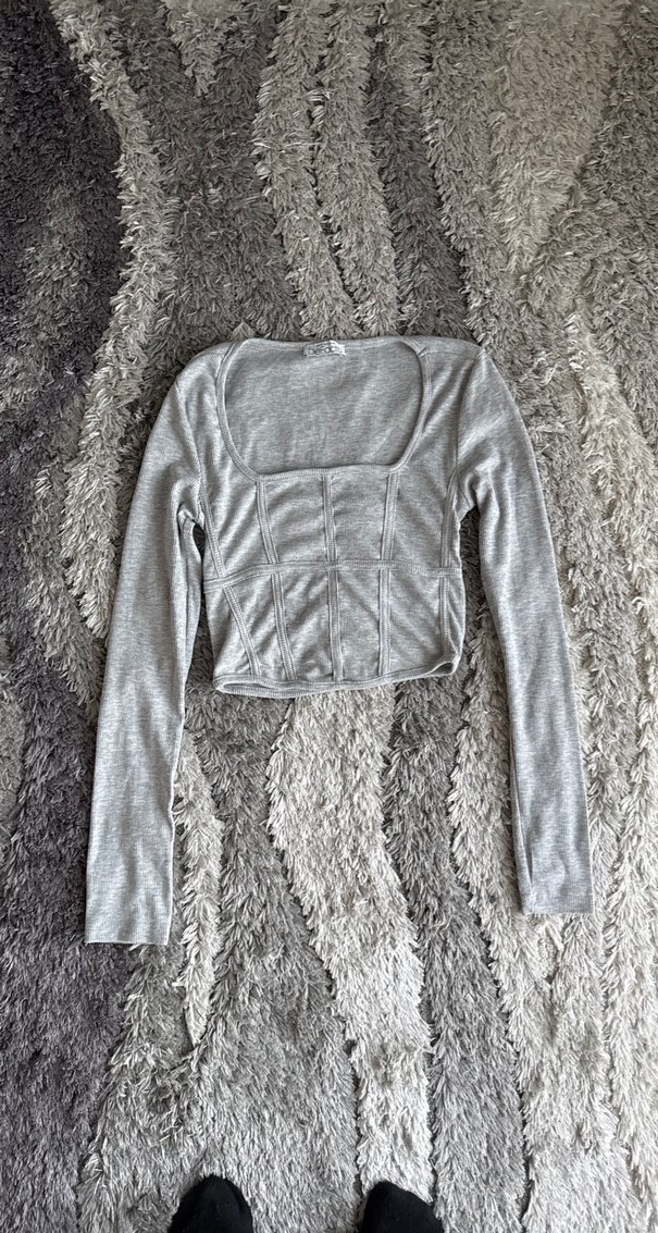 Uzun Kollu Gri Kadın Bluz - Görsel 4