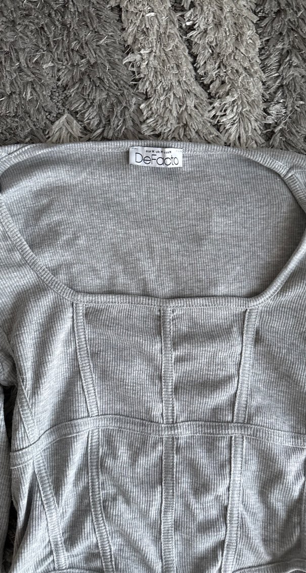 Uzun Kollu Gri Kadın Bluz - Görsel 3