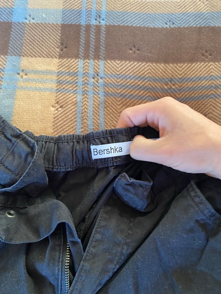 Bershka kargo pantolon - Görsel 3