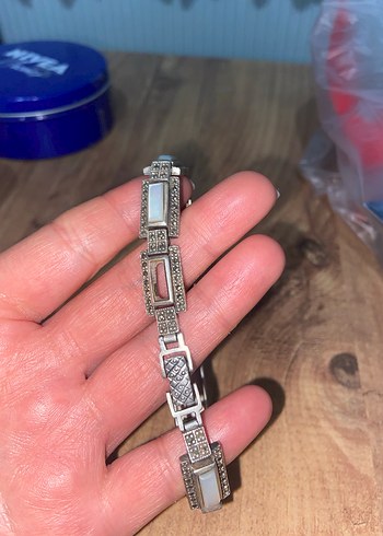 Gri Zincir Detaylı Vintage Kadın Bileklik