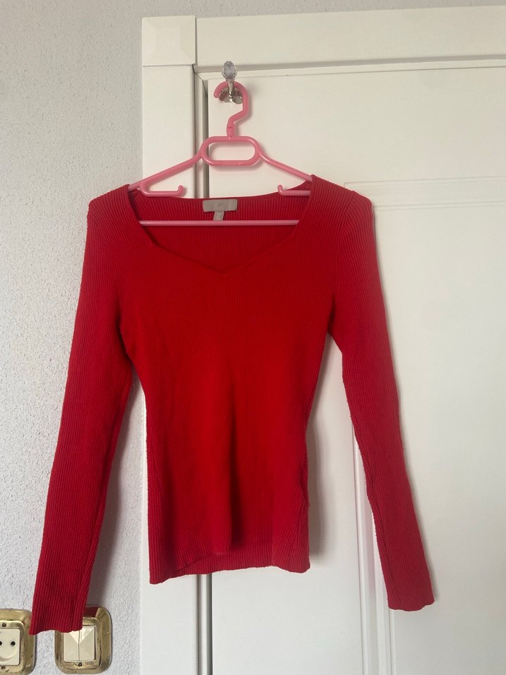 Kırmızı V Yaka Kadın Triko Kazak - Görsel 2