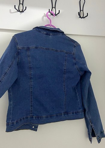 Düğmeli Mavi Kadın Kot Ceket - Görsel 2