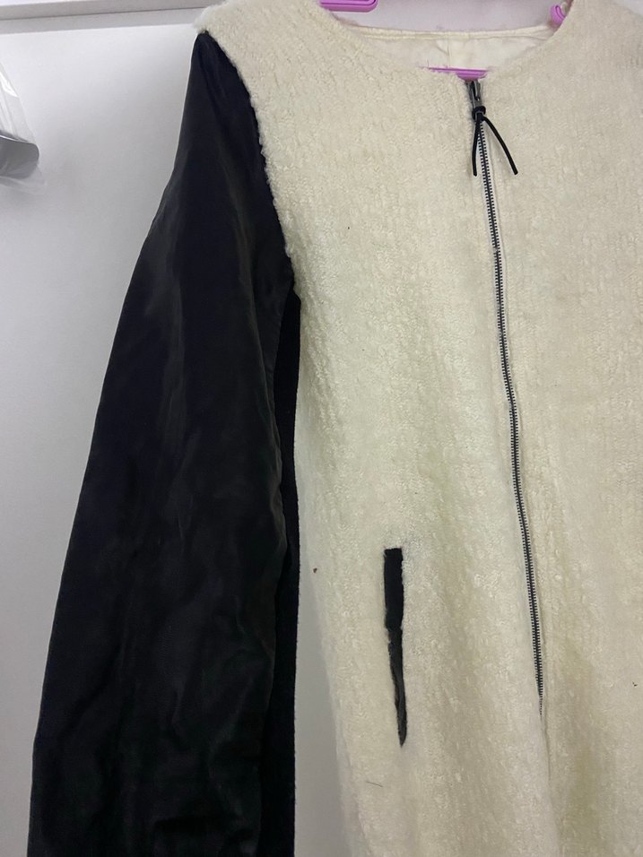 Beyaz Kürklü Kadın Ceket - Görsel 3