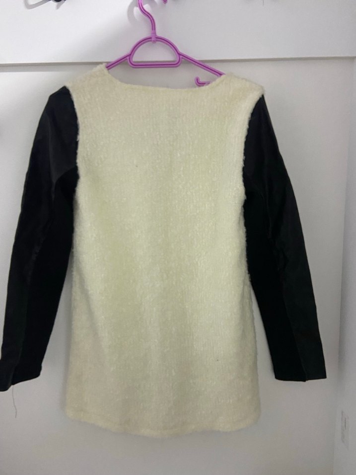 Beyaz Kürklü Kadın Ceket - Görsel 2