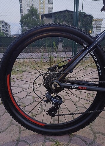  Beden kırmızı Renk ACİLL SATILIK KRON XC 150 TAM PROFESYONEL DAĞ BİSİKLETİ 