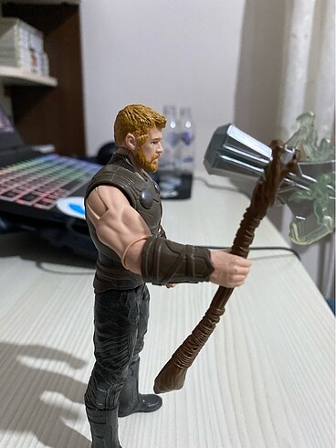 Thor figür