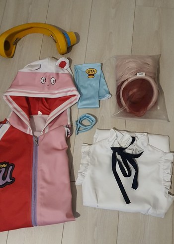 m Beden Full set One Piece - Uta cosplay
