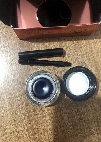 Beden Renk Topface Instyle Jel Eyeliner Parlak lacivert