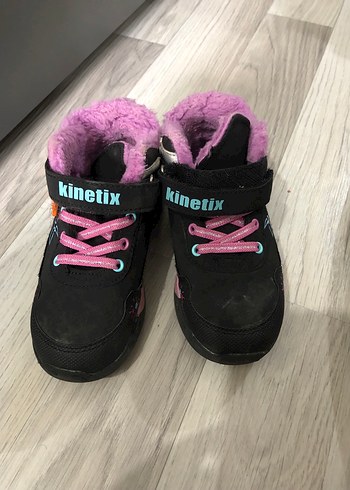 29 Beden Kız Çocuk Renkli Punk Tarzı Bot
