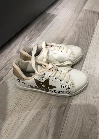 28 Beden Kız Çocuk Beyaz Baskılı Velcro Spor Ayakkabı