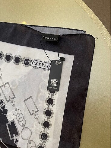 Beden Vokko eşarp yeni etiketli yeli