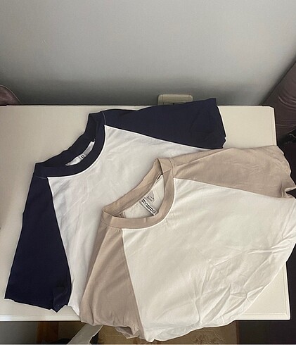 2?li H&M Divided bölümünden T.Shirt