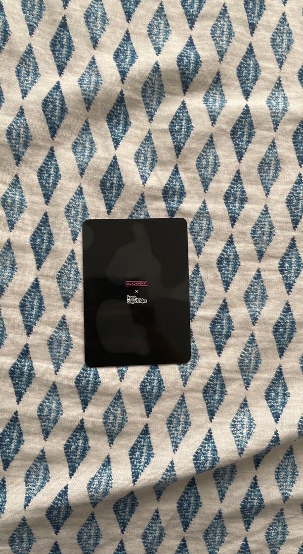 Kpop collectibles özel seri rose - Görsel 2