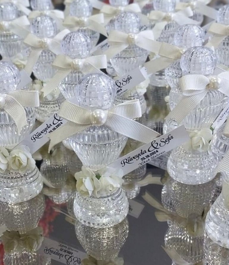 Beyaz Dekoratif Cam Vazo - Görsel 3