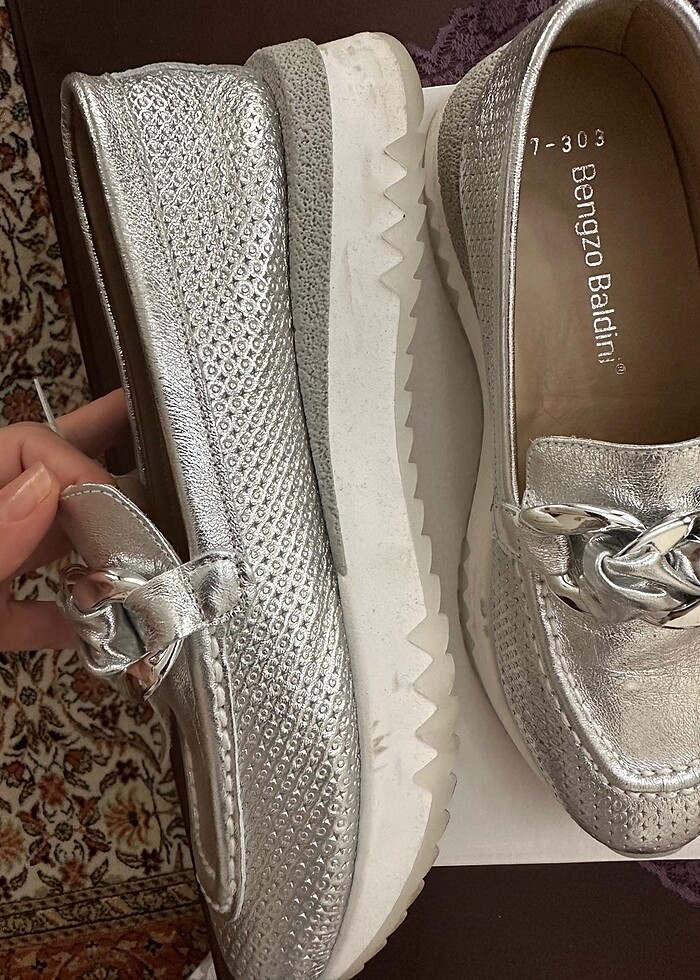 Gümüş Ayakkbı - Görsel 2