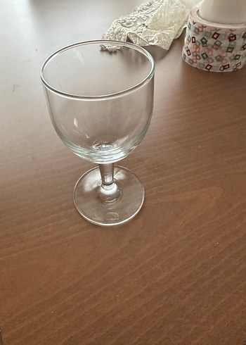 Şeffaf Ayaklı Küçük Bardak - Görsel 2