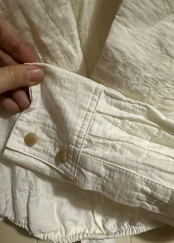 Beyaz Midi Belden Kemerli Kadın Gömlek - Görsel 3