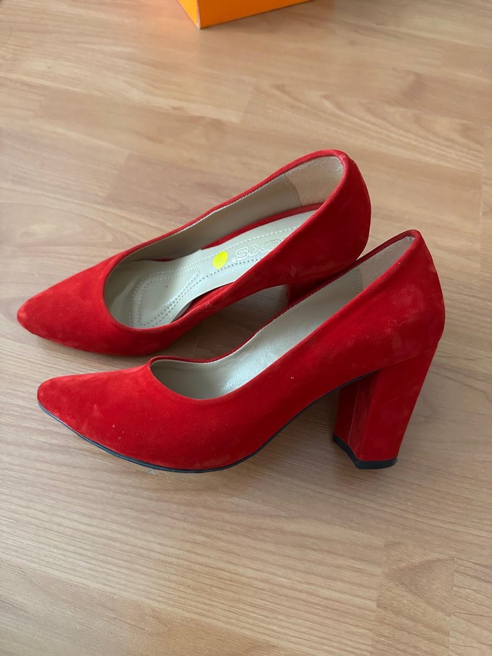 Kırmızı Süet Stiletto Kadın Topuklu Ayakkabı - Görsel 4