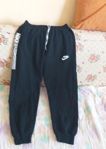 Nike Siyah Elastik Bel Spor Eşofman Altı