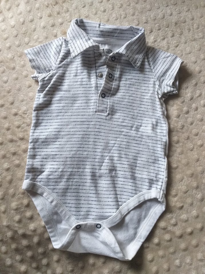 Düğmeli Gri Bebek Erkek Kısa Kollu Body - Görsel 3