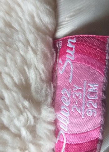 Kız Çocuk Bej Kürklü Yelek - Görsel 3