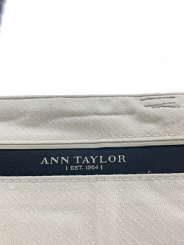34 Beden çeşitli Renk Ann Taylor Düz Kesim %70 İndirimli.