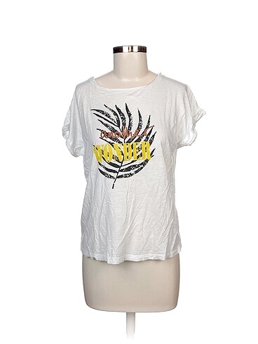 More&More T-shirt %70 İndirimli.