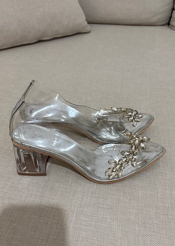 Şeffaf Topuklu Tokalı Kadın Ayakkabı - Görsel 4