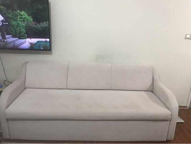 Diğer üçlü koltuk