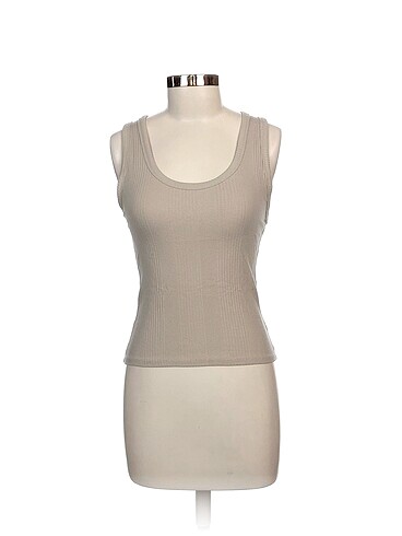 Zara T-shirt %70 İndirimli.