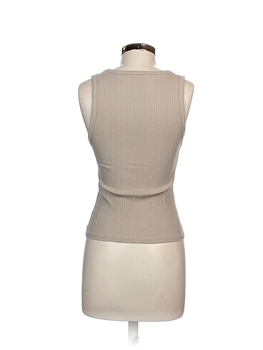s Beden Zara T-shirt %70 İndirimli.