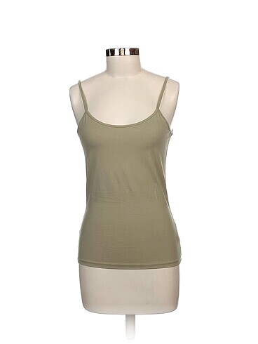 Zara T-shirt %70 İndirimli.