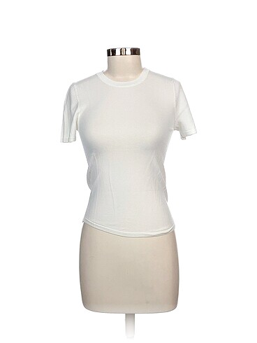 Zara Bluz %70 İndirimli.
