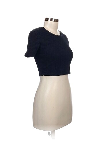 Zara Zara T-shirt %70 İndirimli.