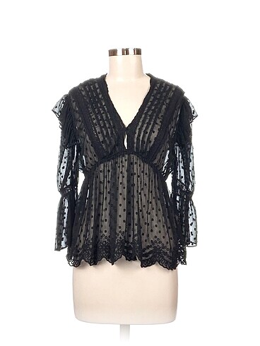 Zara Bluz %70 İndirimli.