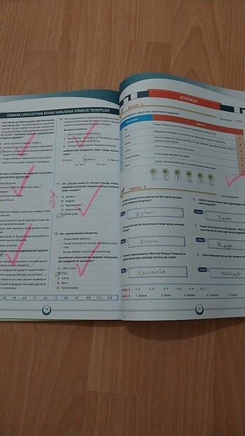 Beden Renk 11.sınıf tarih fasiküllü soru bankası