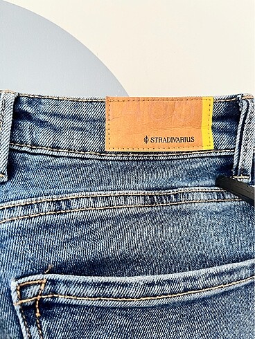 38 Beden mavi Renk Stradivarius jean pantolon