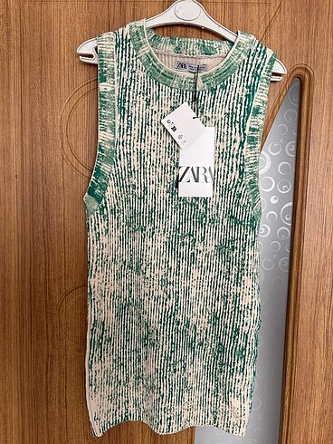 TRİKO KOLSUZ T-SHIRT