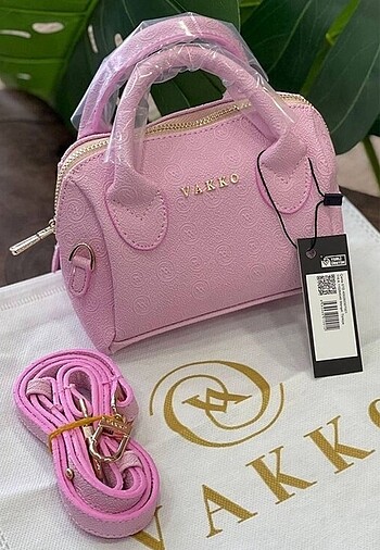 Pembe vakko